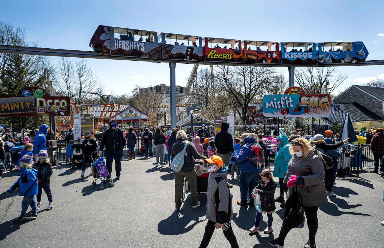 Featured image for Boy Rescued After Wandering onto Hersheypark Monorail Tracks