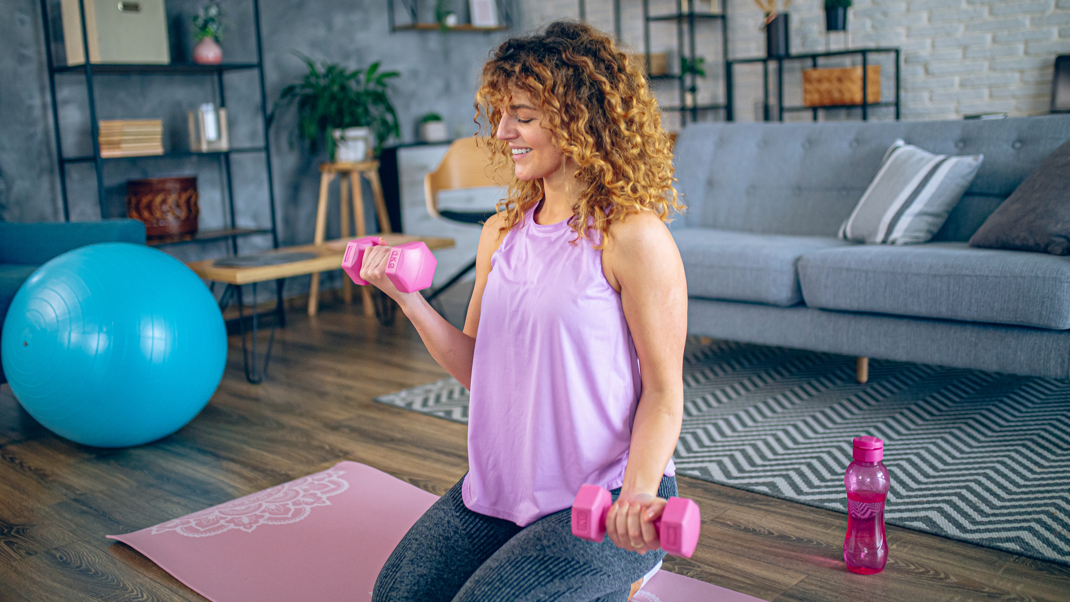 Featured image for Build Muscle Effectively with Light Weights: Science-Backed Tips