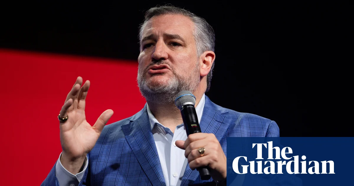 Ted Cruz Calls for Higher Retirement Age for Pilots