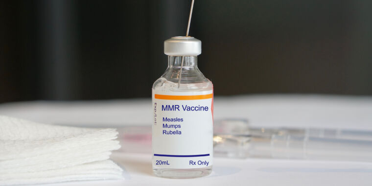 "Measles Outbreak Raises Concerns at Unvaccinated Florida School"