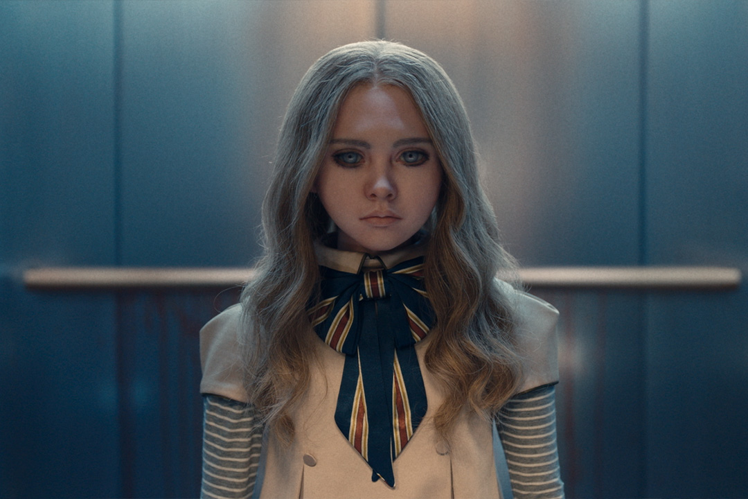 Featured image for "Revolutionary AI Robot Produces Oxygen on Mars"