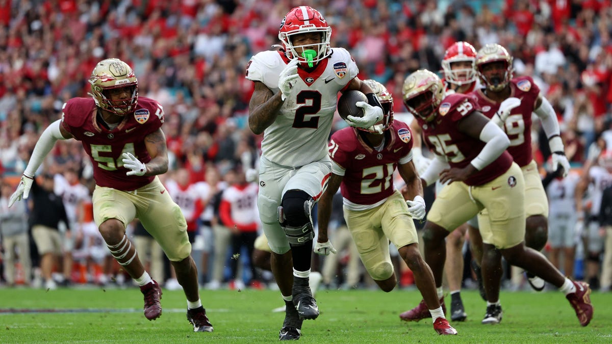 Featured image for Georgia Bulldozes Florida State in Historic Orange Bowl Victory