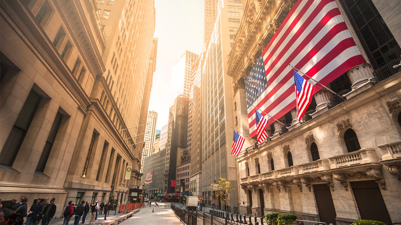"Apple earnings, Fed decision, and jobs data dominate Wall Street's action-packed week"