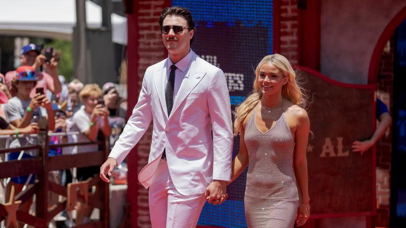 Pirates Make Bold Offer for Unique Paul Skenes Rookie Card