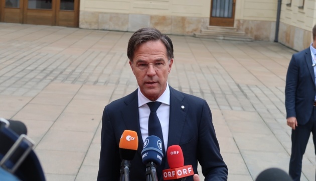 Netherlands in talks with allies to transfer F-16s to Ukraine.