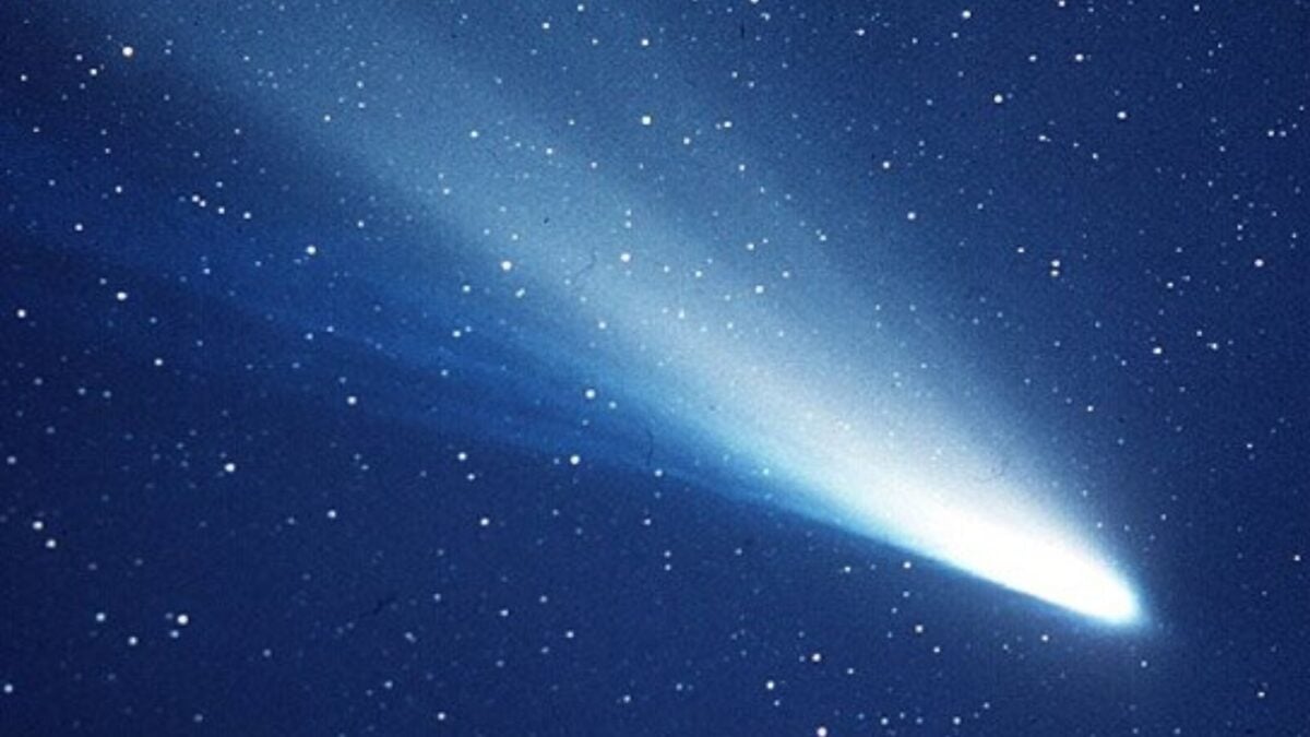 Featured image for Study Rekindles Debate on Ancient Comet Impact