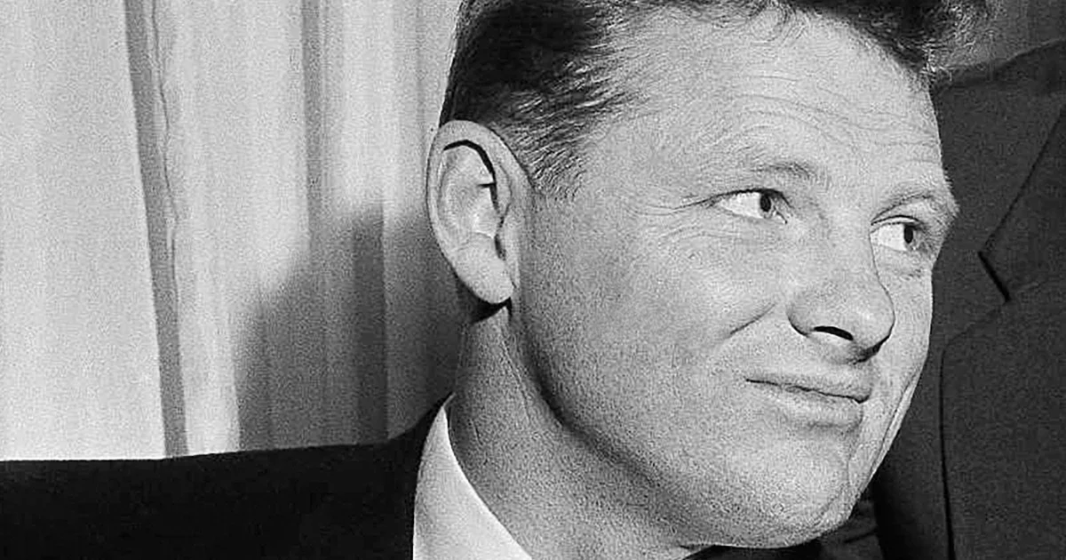 Packers Legend Billy Howton, Oldest NFL Player, Passes Away at 95