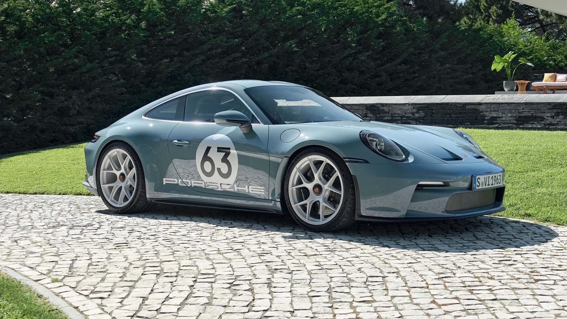 "2024 Porsche 911 S/T: The Ultimate, Lightest, and Priciest 992 Yet"