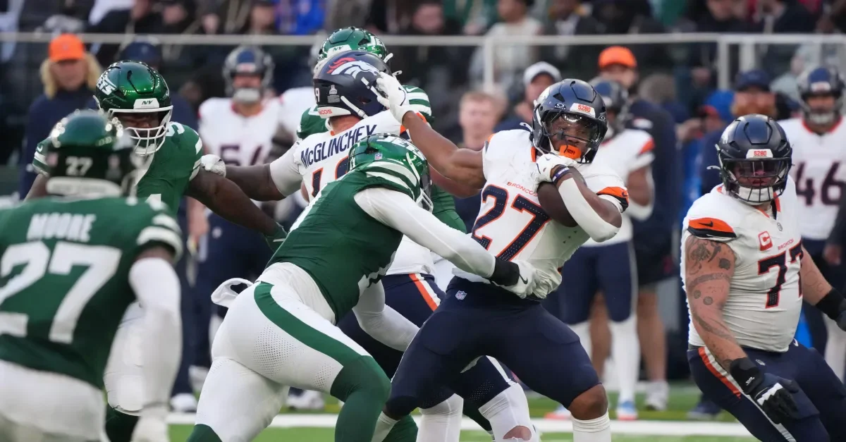 Broncos' stout defense secures narrow victory over Jets in London
