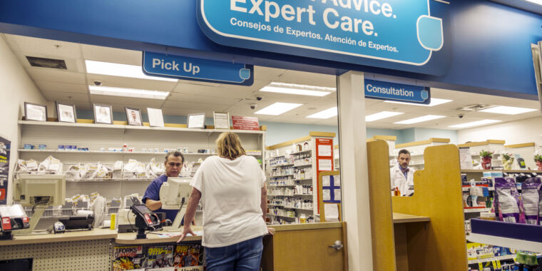 Featured image for Pharmacies Compromising Patient Privacy: Police Access Medical Records Without Warrants