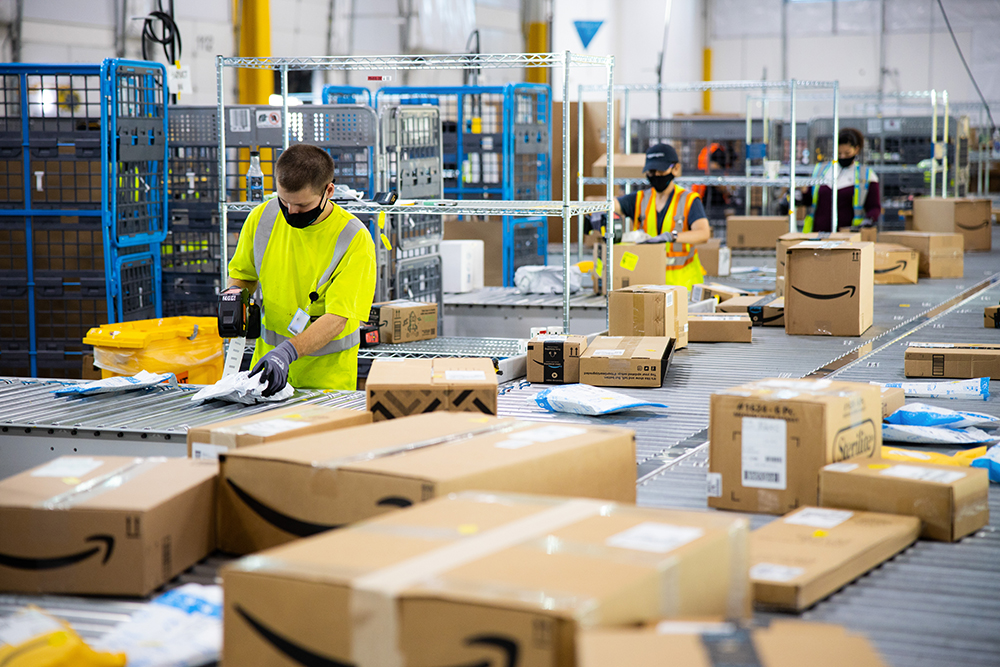 Featured image for Senate Report: Amazon Prime Day Linked to Surge in Worker Injuries