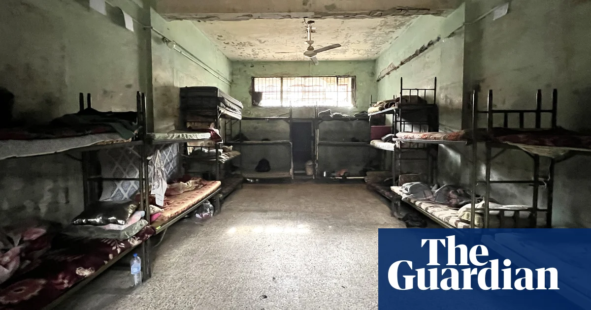 Freed Syrians Reunite with Families After Years in Assad's Prisons