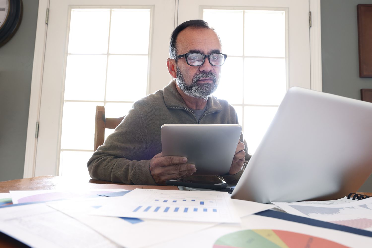 Maximizing Your CD Earnings: Top Rates and Long-Term Options