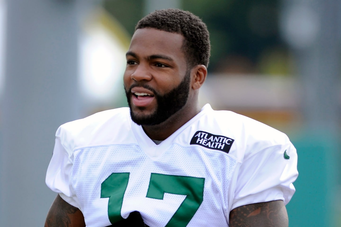Featured image for "Ex-NFL Star Braylon Edwards Rescues 80-Year-Old in YMCA Locker Room Assault"