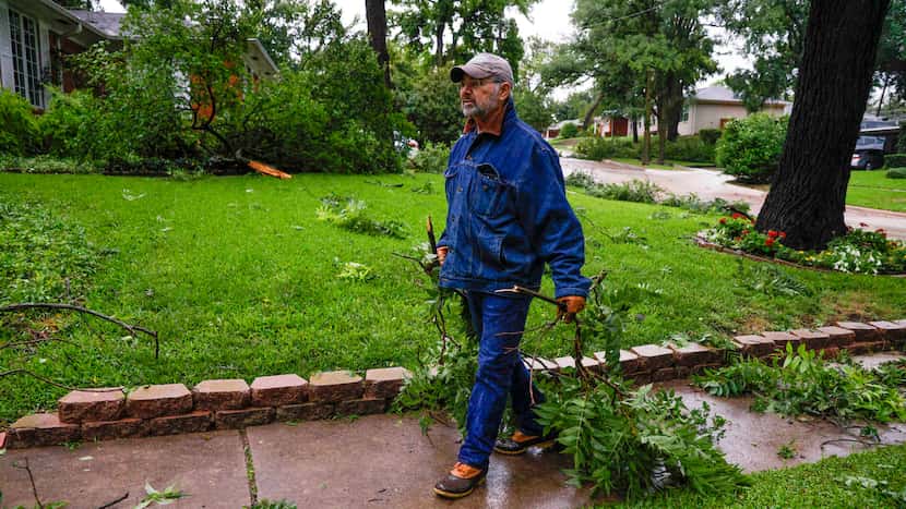 Severe Storms and Tornadoes Batter Dallas, Leaving 760,000 Without Power