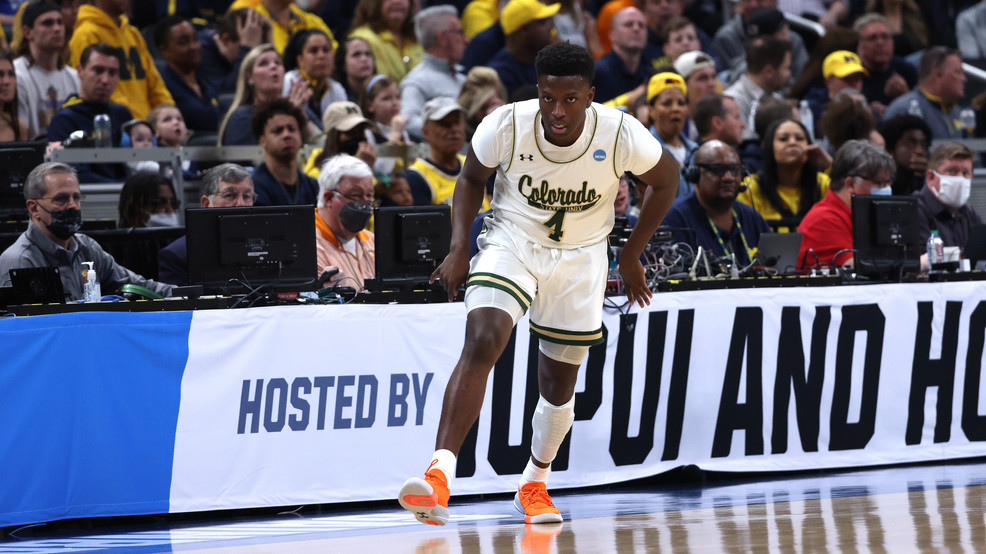 "Nevada Dominates Colorado State in Critical College Basketball Showdown"