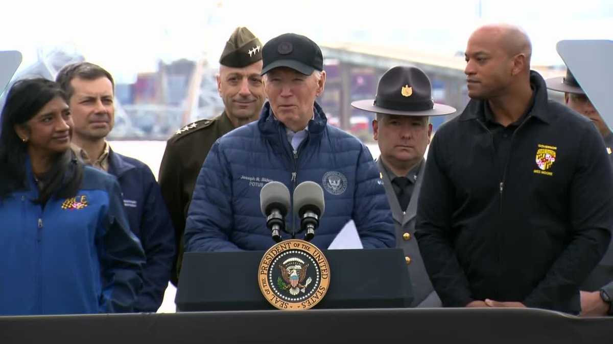 Featured image for "Biden Surveys Baltimore Bridge Collapse Fallout"