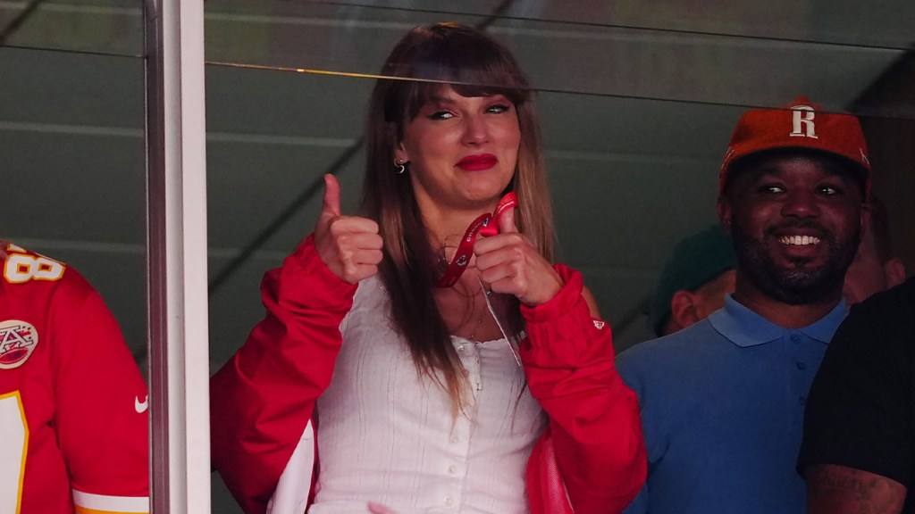 "Taylor Swift-Inspired Menu Takes Center Stage at Chiefs-Bills Game"