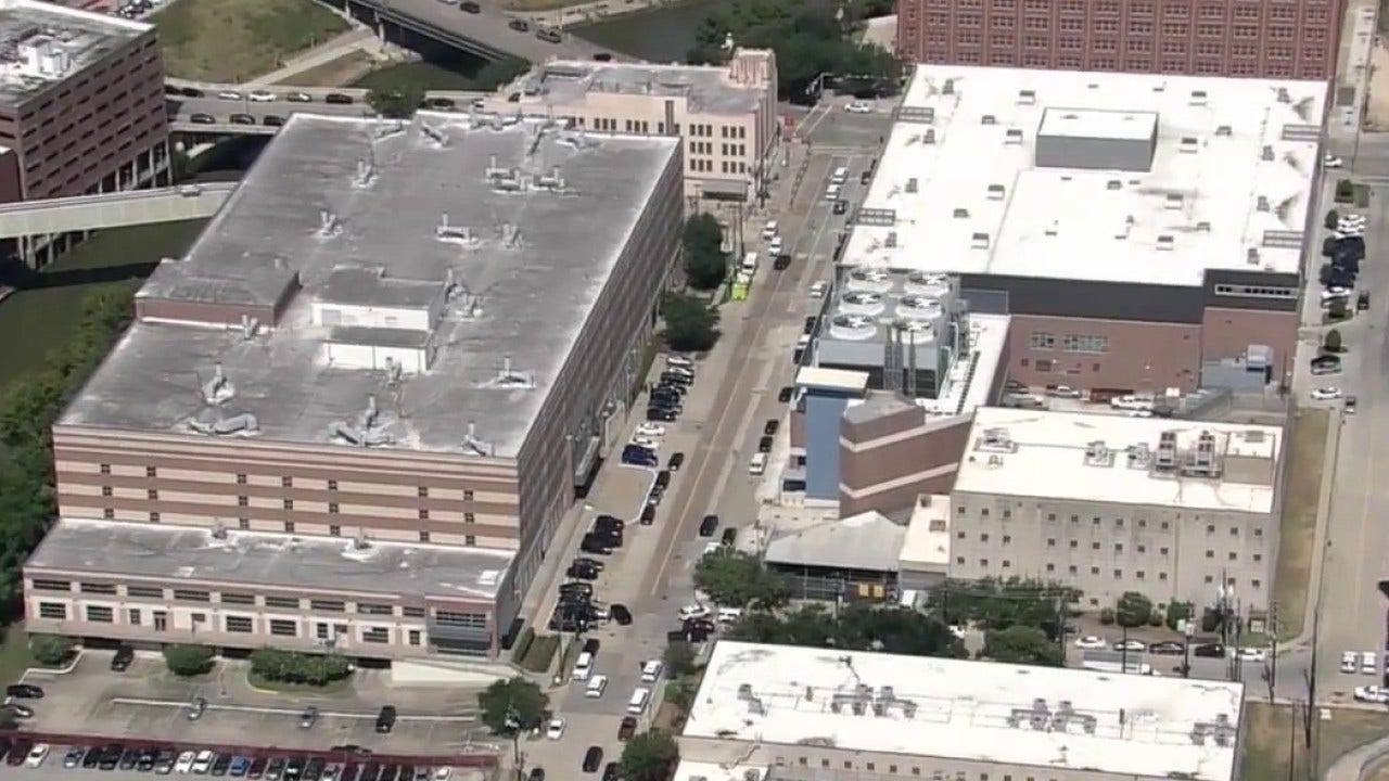 Featured image for Retired Houston attorney arrested for smuggling drug-laced papers, resulting in inmate deaths