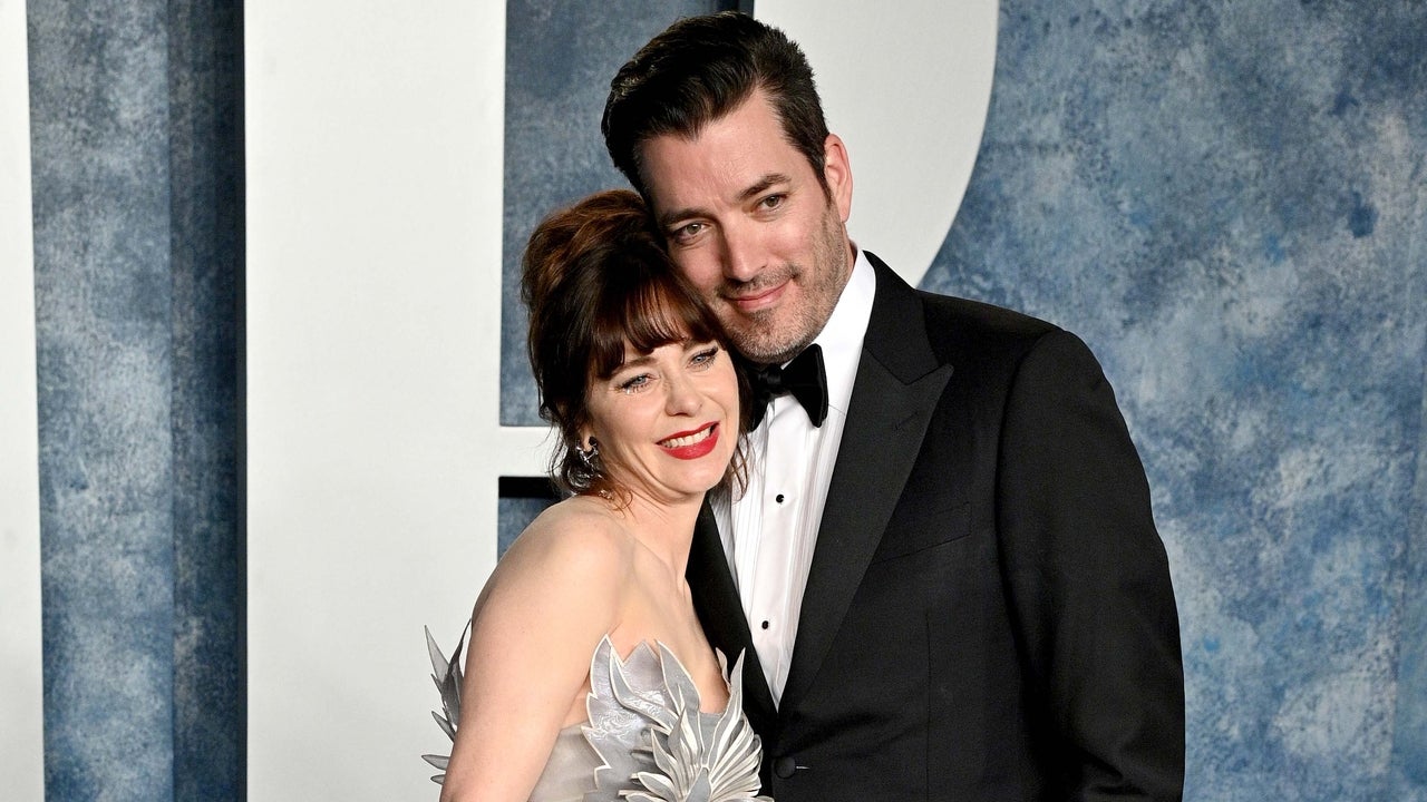 Featured image for Zooey Deschanel and Jonathan Scott Begin Forever with Engagement Announcement
