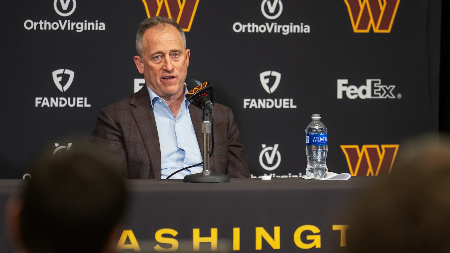 Featured image for "Zach Ertz Signs One-Year Deal with Washington Commanders"