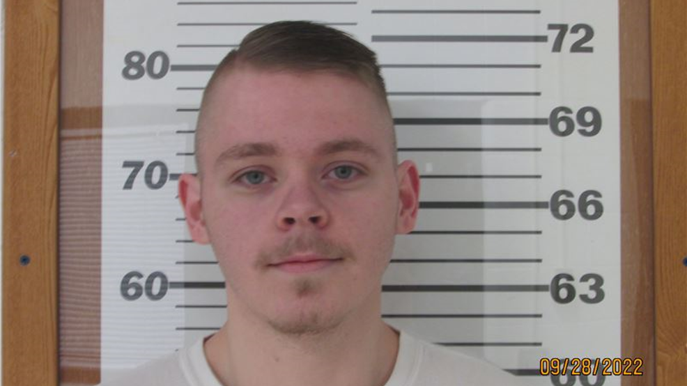 Escaped Maine Inmate Sparks Manhunt After Fleeing Work Site