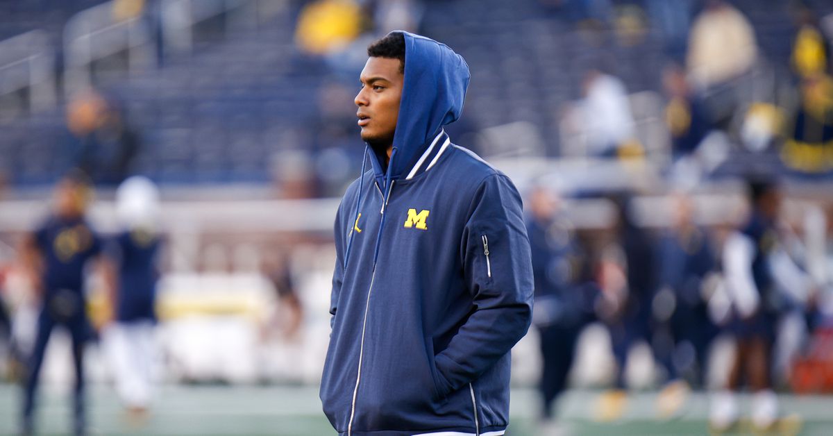 Michigan's Mullings Shines Amidst Team's Struggles in Northwestern Rout