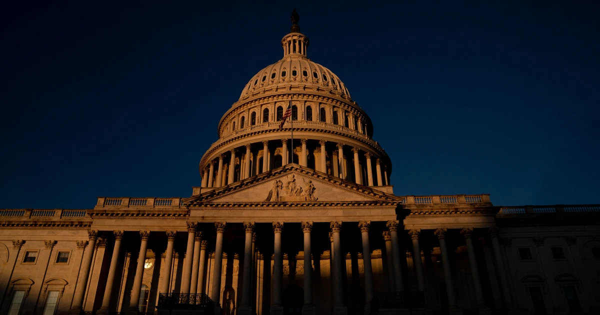 Key Races and Factors Shaping the Fight for Congress