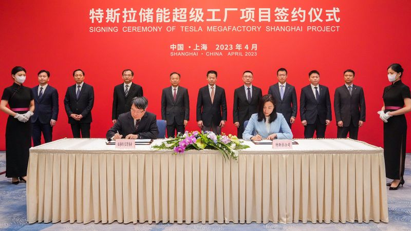Tesla to Construct Megafactory for Batteries in Shanghai, China