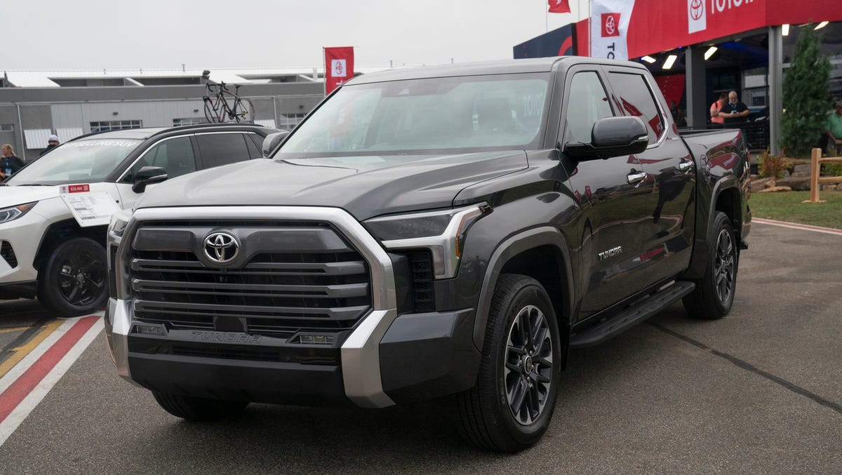 Toyota, Chrysler, Subaru Recall Over 270,000 Cars and Trucks for Fire Risks