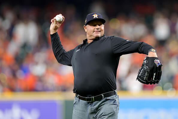 Featured image for "MLB Legends Clemens and Oswalt Pitch for Savannah Bananas at Minute Maid Park"