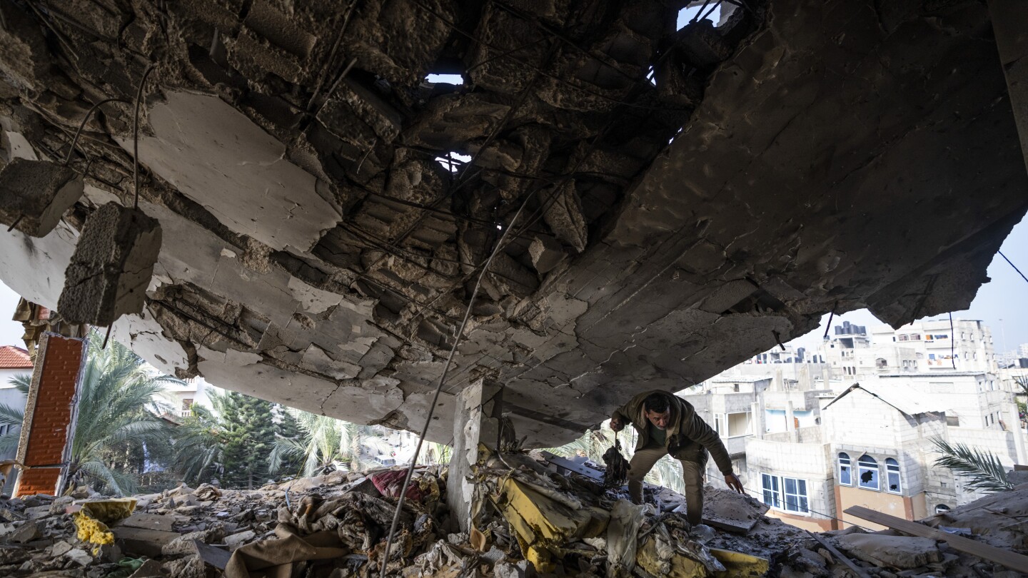 "Israeli Strikes in Rafah Kill Dozens as Full-Scale Ground Offensive Looms"