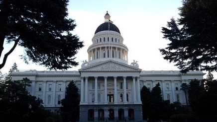 Featured image for CA Senate approves proposal to penalize oil refiners for excessive profits.