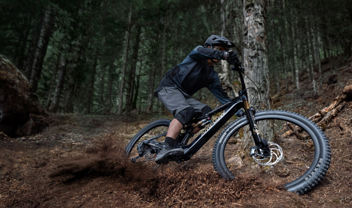 Featured image for DJI Launches Amflow E-Bikes in the US Market