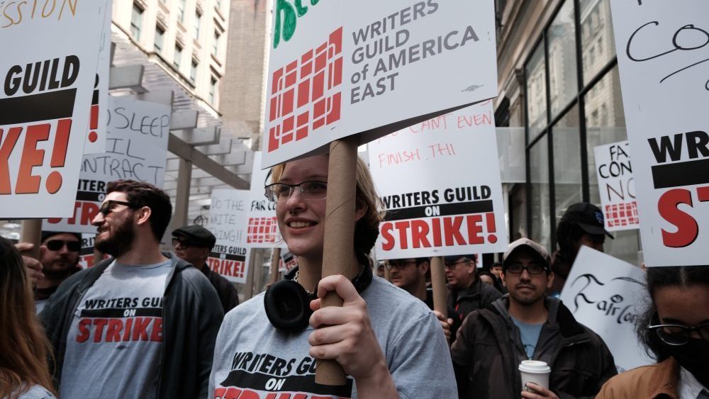 Featured image for Top Studio Executives Rejoin Negotiations as WGA Strike Persists