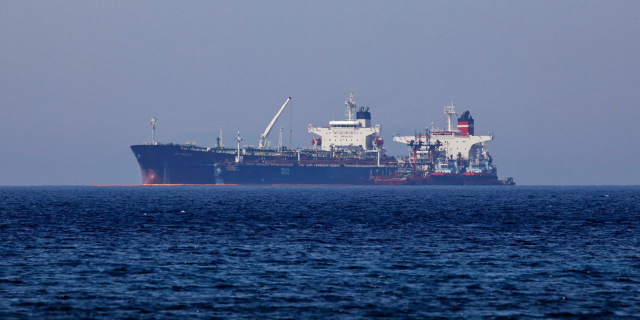 Iran's Oil Exports Surge Amidst Diplomatic Relations with U.S.