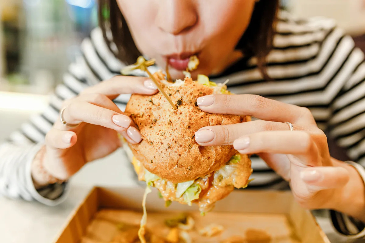 "Swap Beef for Chicken: A Healthy and Eco-Friendly Diet Choice"