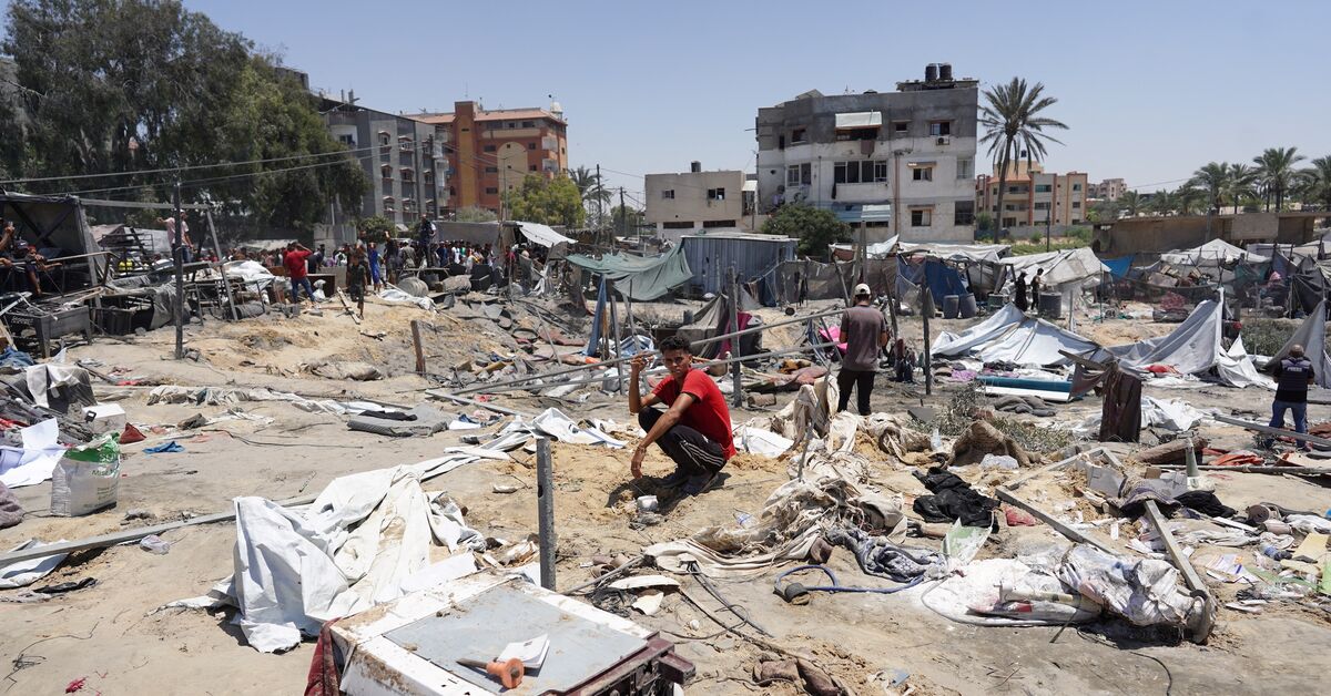 "Uncertainty Surrounds Hamas Chief Amid Deadly Israeli Strikes in Gaza"