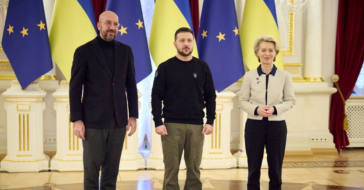 EU Grants Ukraine's Membership Talks, Zelenskyy Celebrates Victory