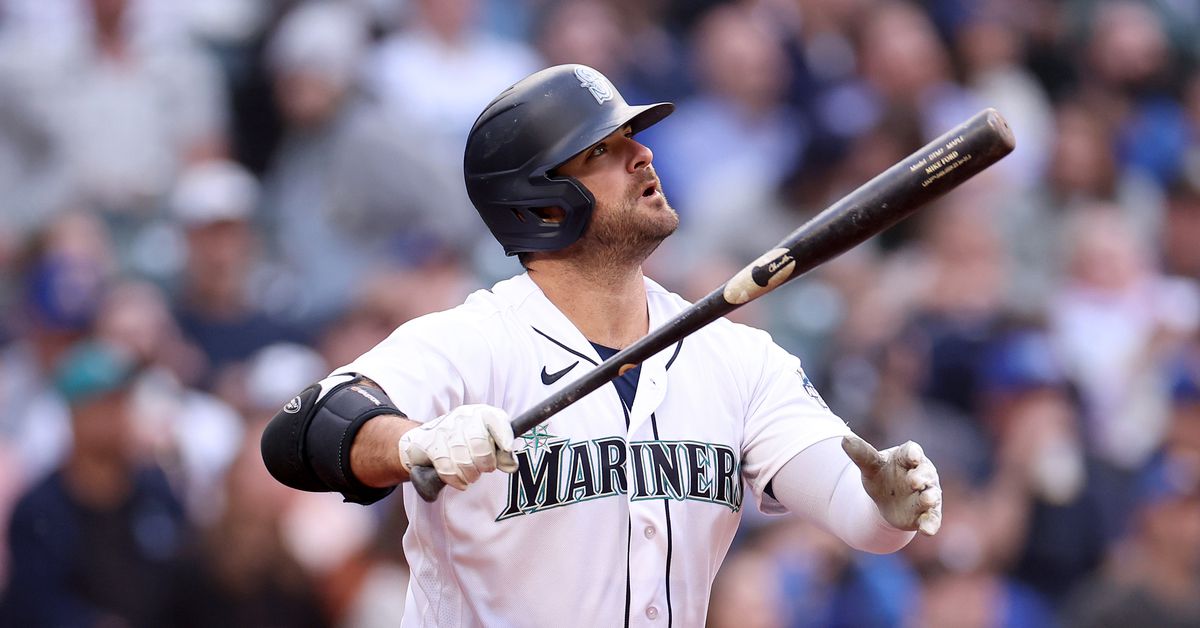 Featured image for Mariners dominate Marlins in back-to-back wins.