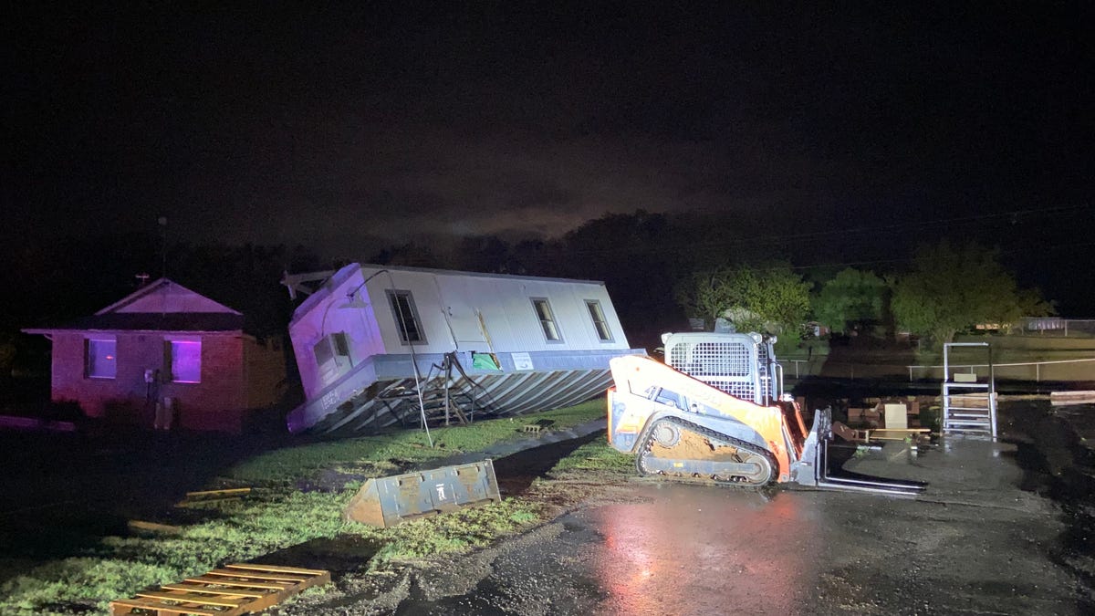 Oklahoma Hit by Multiple Tornadoes and Hail Storms.