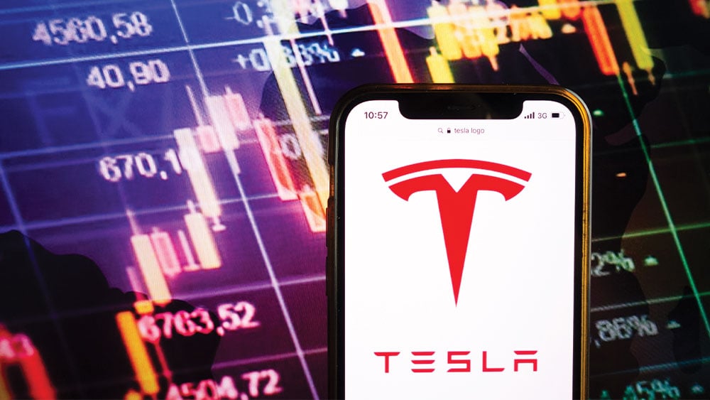 Tesla Unveils Six-Seat Model YL in China Priced at $47,200