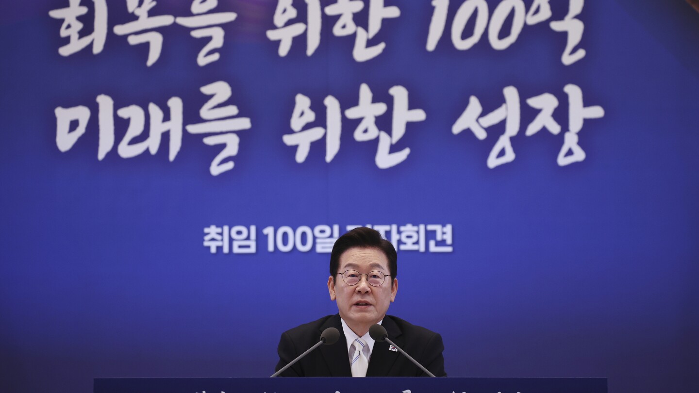 Featured image for South Korea Warns of U.S. Investment Risks Amid Immigration and Labor Concerns