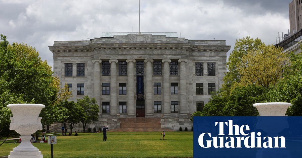 Featured image for Harvard Medical School Morgue Manager and Others Indicted for Selling Stolen Body Parts