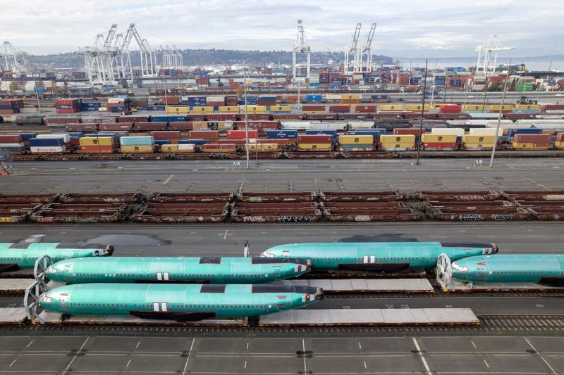 Featured image for Boeing CEO Plans to Increase 737 MAX Production to 47 Monthly by Year-End