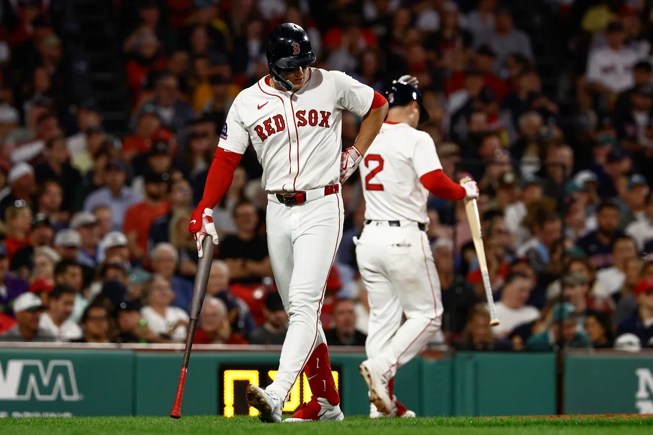 Red Sox's Roman Anthony to undergo MRI after oblique injury