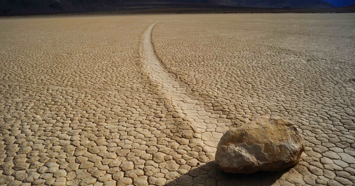 Featured image for Bitcoin Rally Pauses as Ether Surges to $2.1K