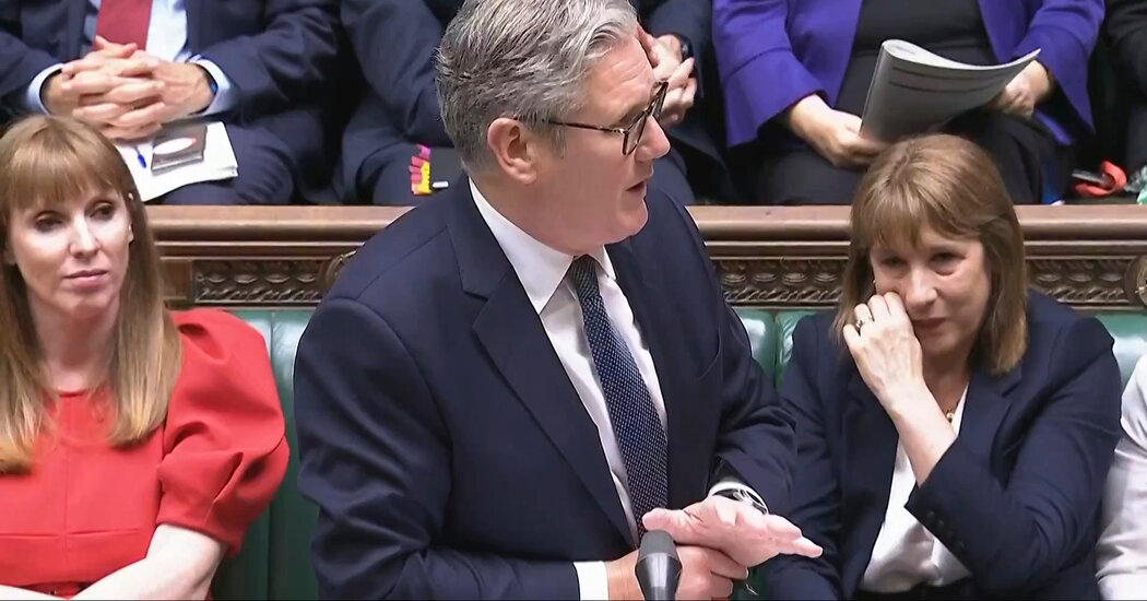 Featured image for UK Political Turmoil Sparks Market Uncertainty