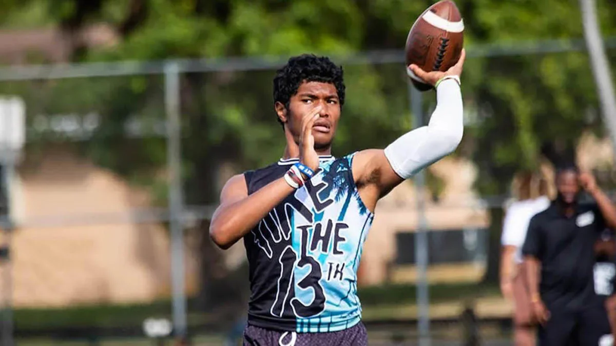 Elite QB Austin Simmons flips to Ole Miss, reclassifies to 2023