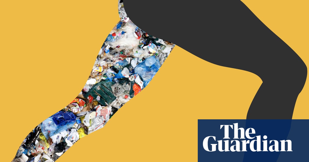 Featured image for Toxic Chemicals Lurking in Your Gym Clothes: Beware!